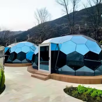 Capsule Honeycomb Stargazing House gallery image 2